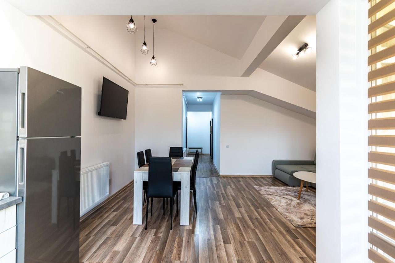 Apartament Cetate View Рышнов Экстерьер фото